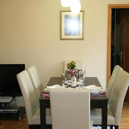 Plaza - One Bedroom With Sea View