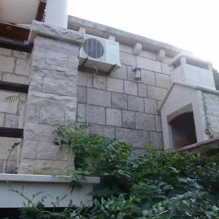 아파트 Plaza - One Bedroom With Sea View *
