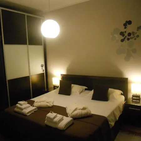 Plaza - One Bedroom With Sea View *